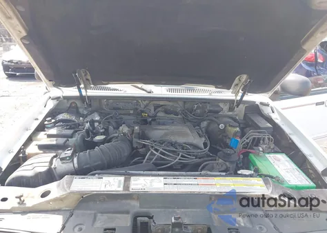 1998 Ford Explorer Eddie Bauer/Limited/Xlt z USA, uszkodzony, nr VIN 1FMZU35P4WUD34600